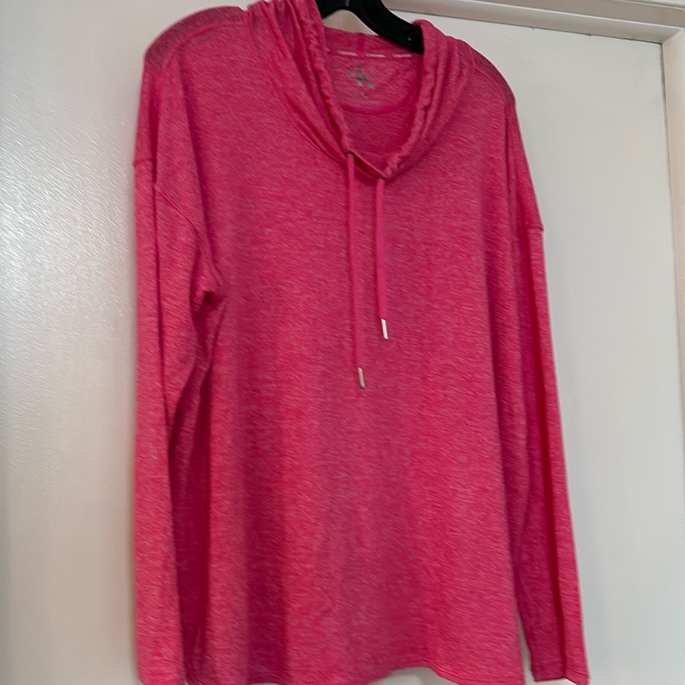 CK XL hot pink top